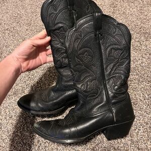 Ariat Heritage Black Embroidered Western Boots